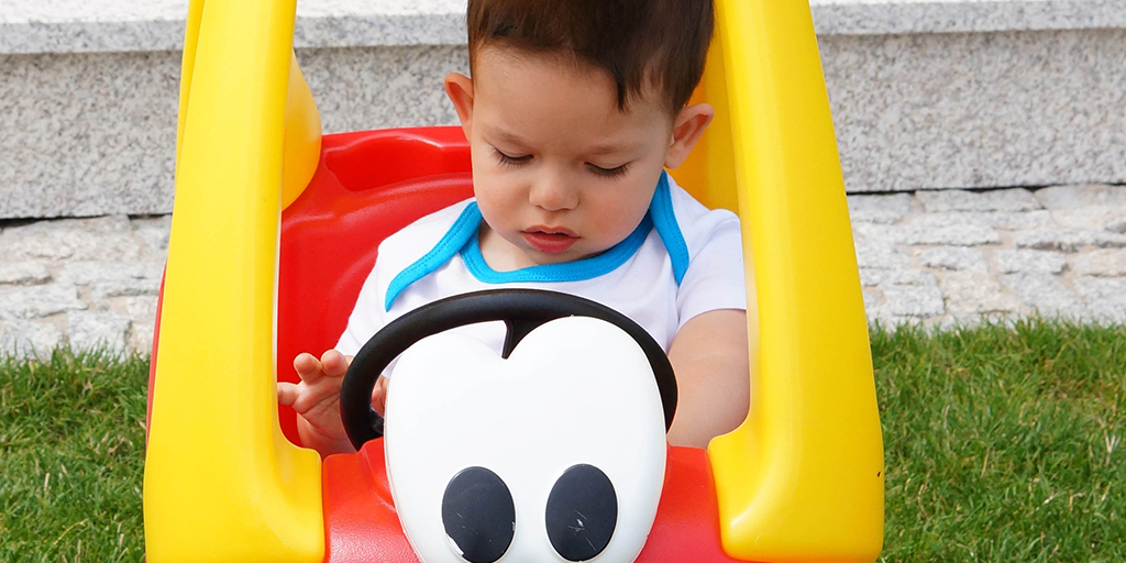 2-24_nowindshieldcar_resource